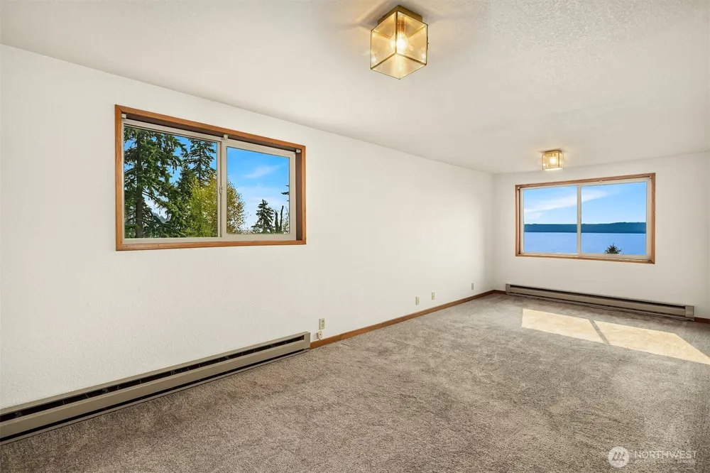 2714 SW 152nd Pl Burien, WA 98166
