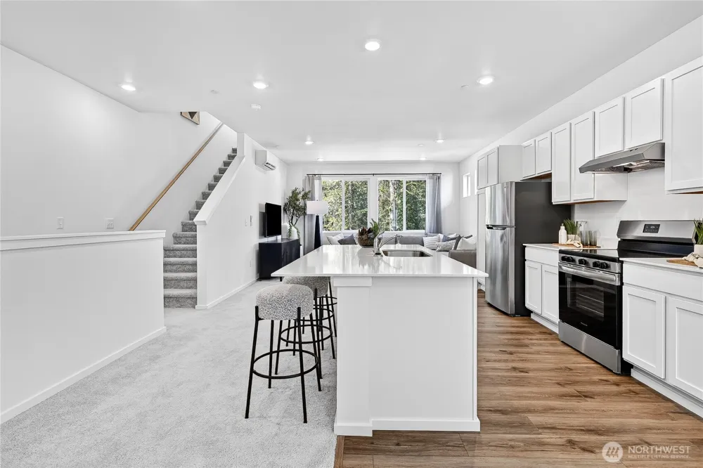 32390 Vine Avenue SE Black Diamond, WA 98010