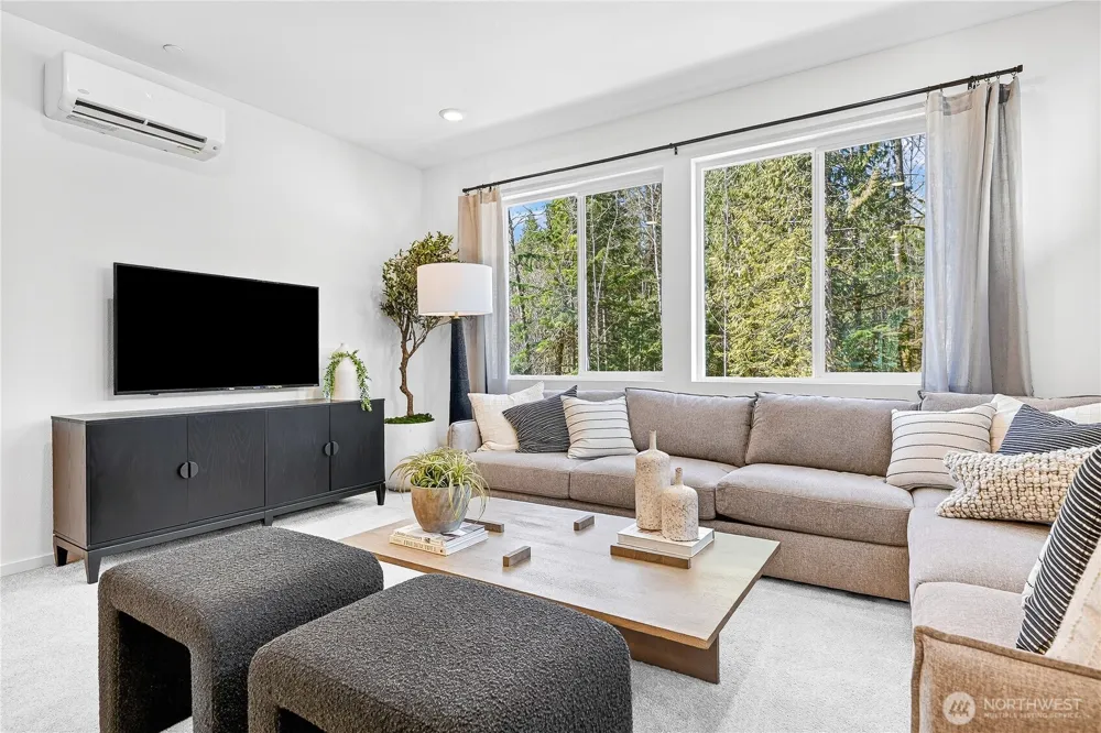 32390 Vine Avenue SE Black Diamond, WA 98010