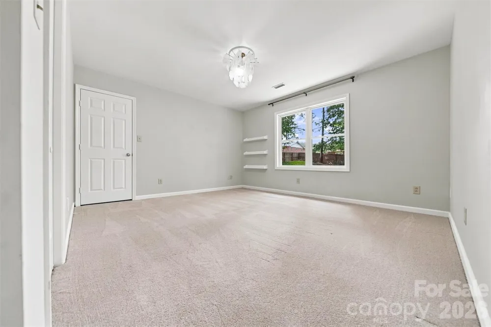 2941 8th Street Court NE Hickory, NC 28601
