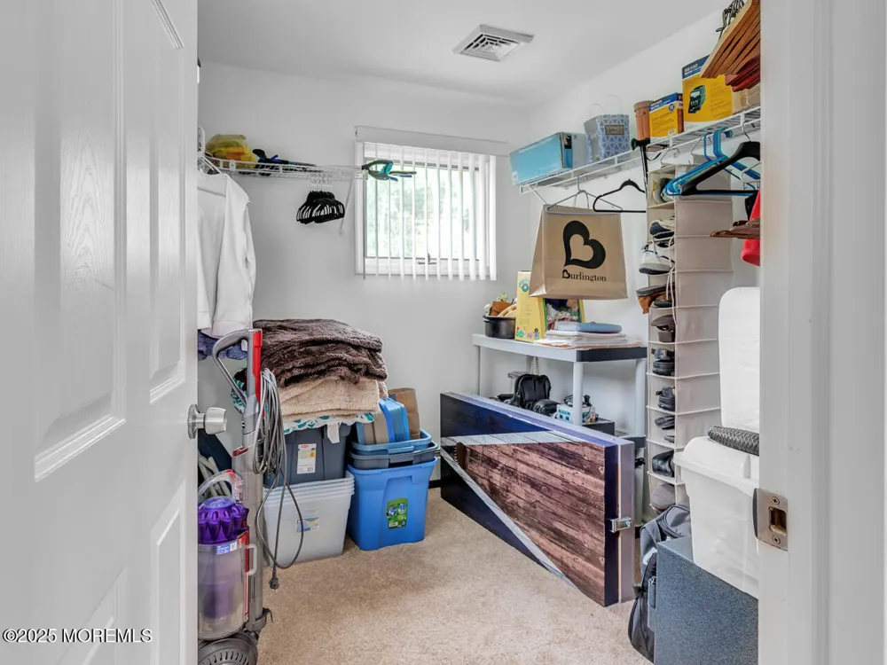 18 Beacon Drive Waretown, NJ 08758