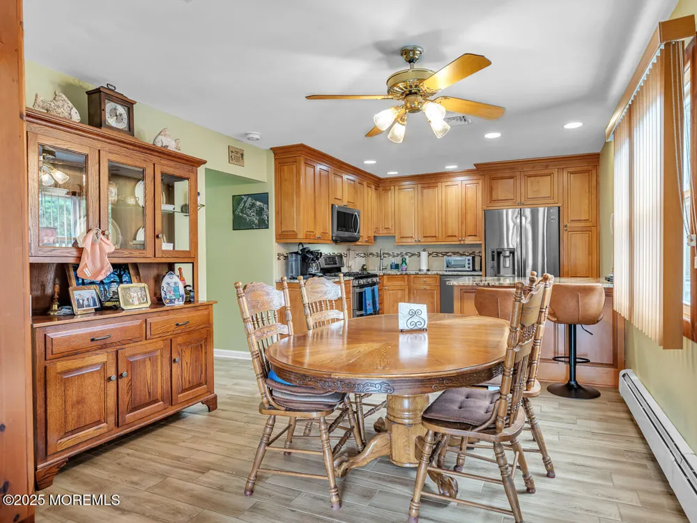 18 Beacon Drive Waretown, NJ 08758