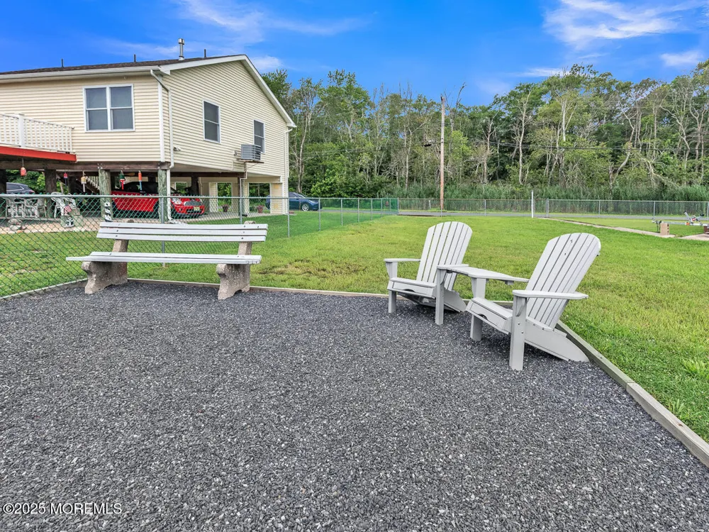 18 Beacon Drive Waretown, NJ 08758