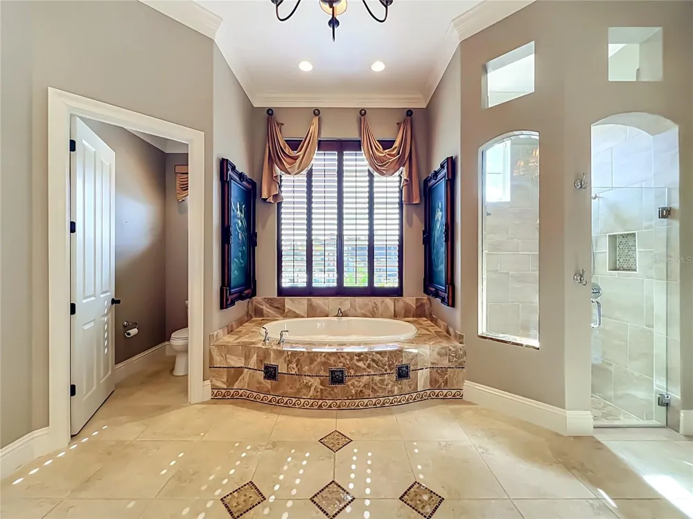 16028 PENDIO DRIVE Bella Collina, FL 34756