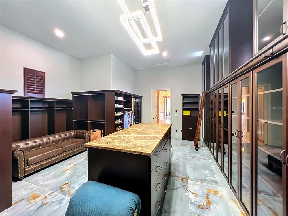 16028 PENDIO DRIVE Bella Collina, FL 34756