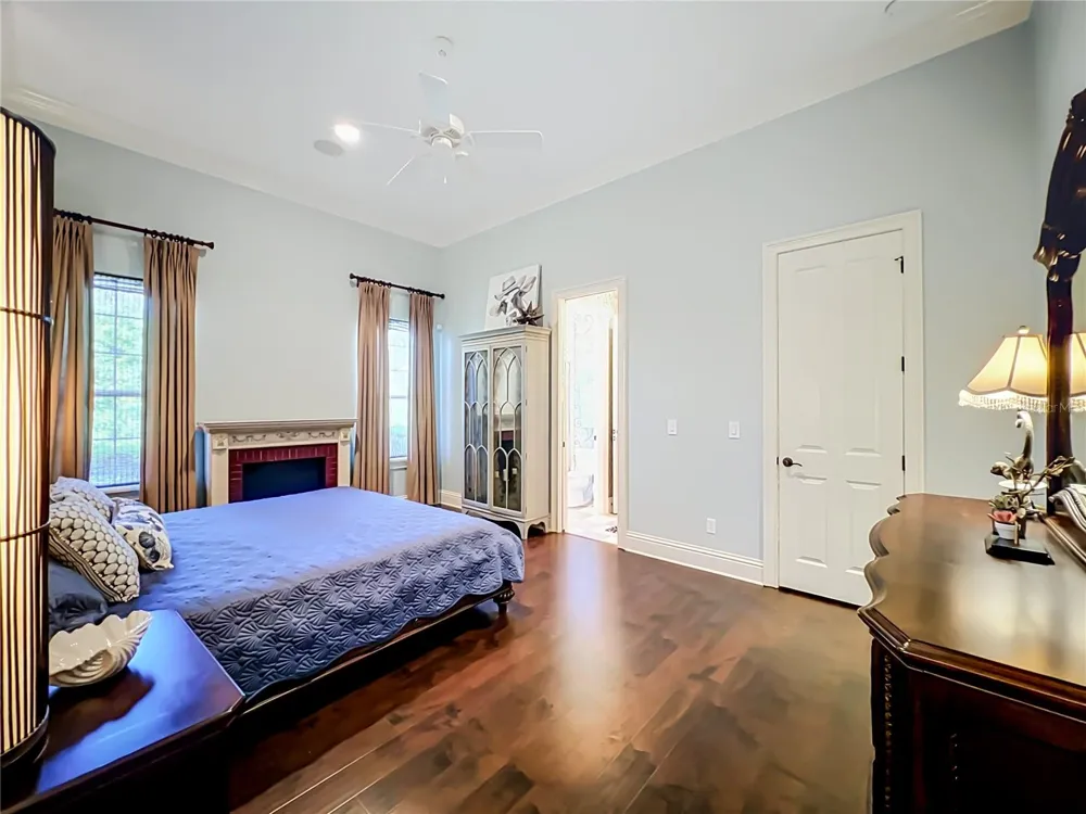 16028 PENDIO DRIVE Bella Collina, FL 34756