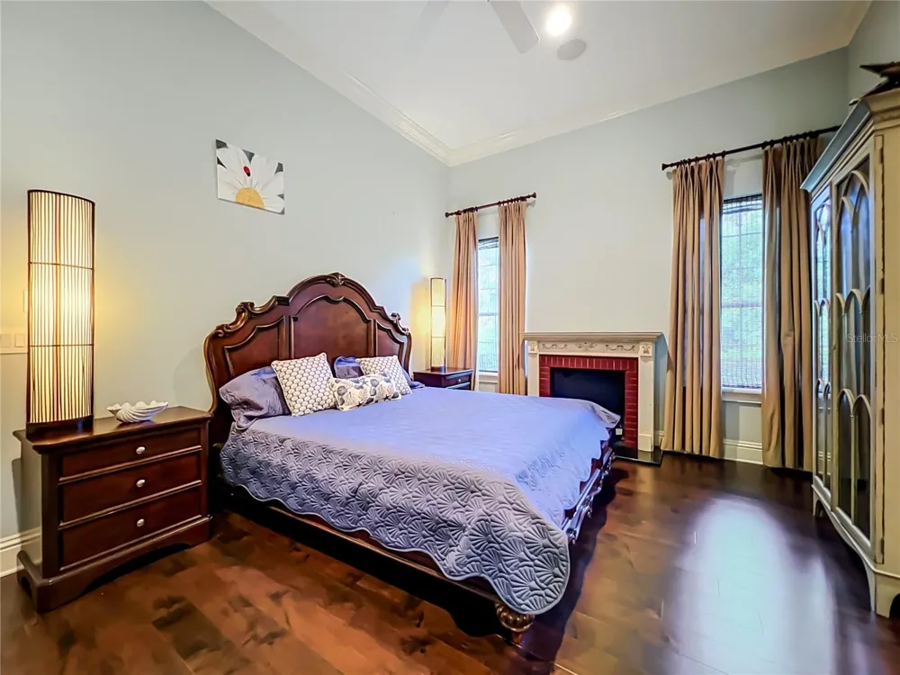 16028 PENDIO DRIVE Bella Collina, FL 34756