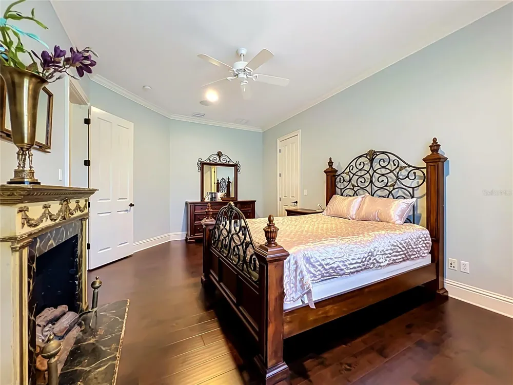 16028 PENDIO DRIVE Bella Collina, FL 34756
