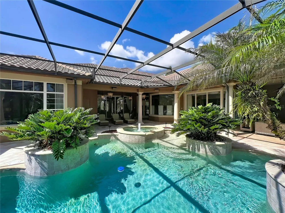 16028 PENDIO DRIVE Bella Collina, FL 34756