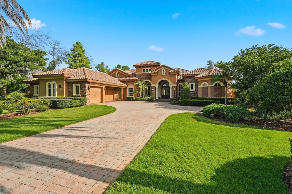 16028 PENDIO DRIVE Bella Collina, FL 34756