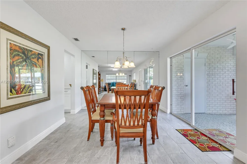 10115 44th Way S #409 Boynton Beach, FL 33436