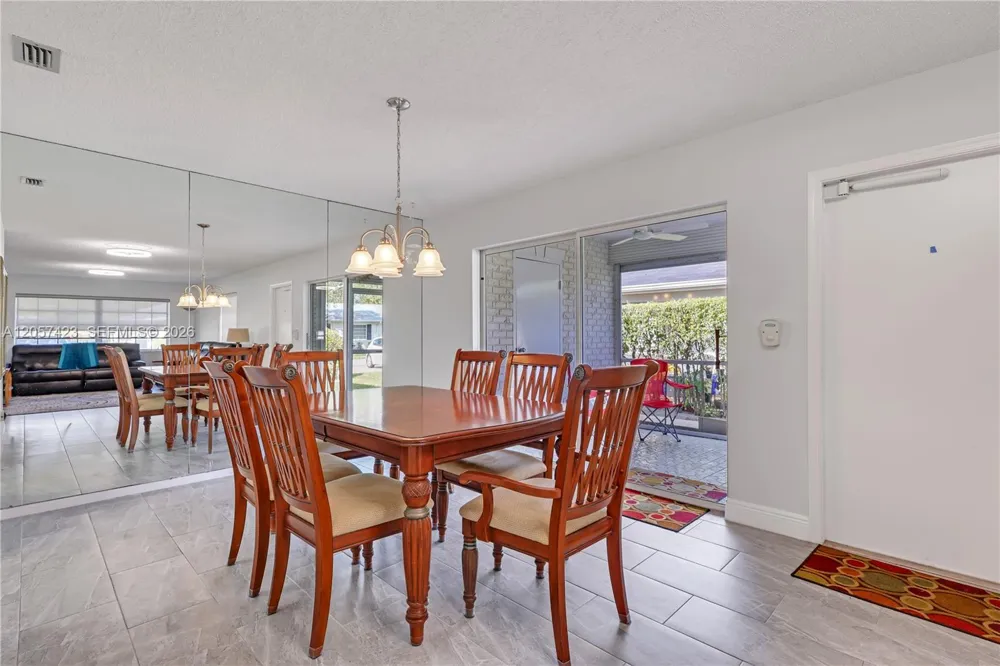10115 44th Way S #409 Boynton Beach, FL 33436