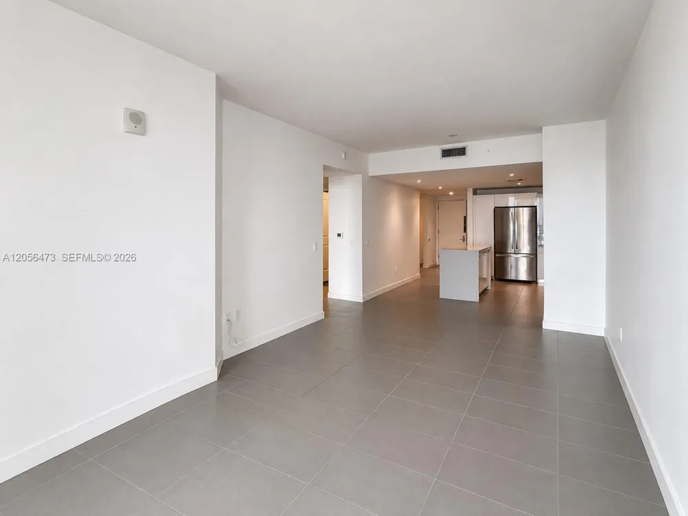 1600 NE 1st Ave #1815 Miami, FL 33132