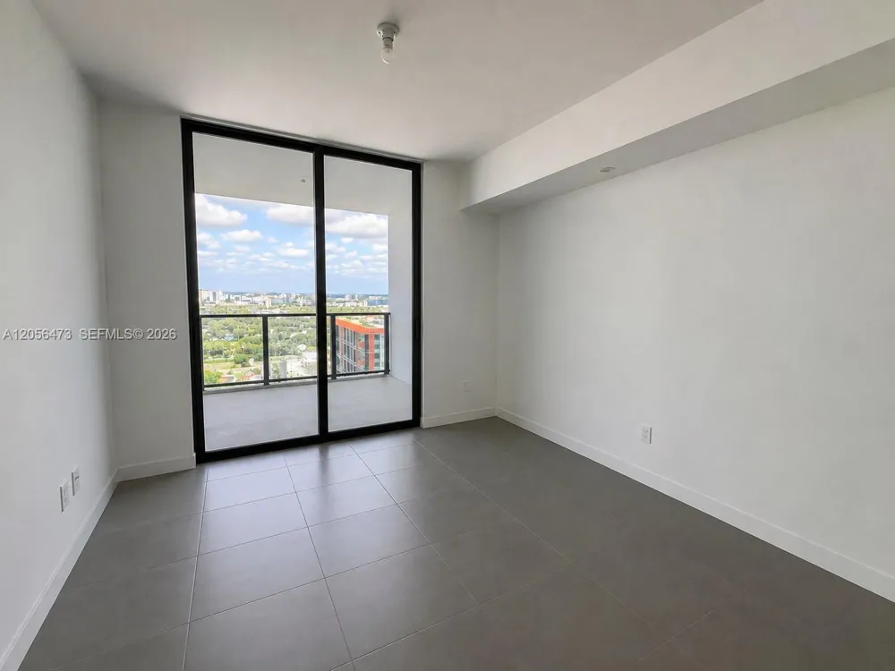 1600 NE 1st Ave #1815 Miami, FL 33132