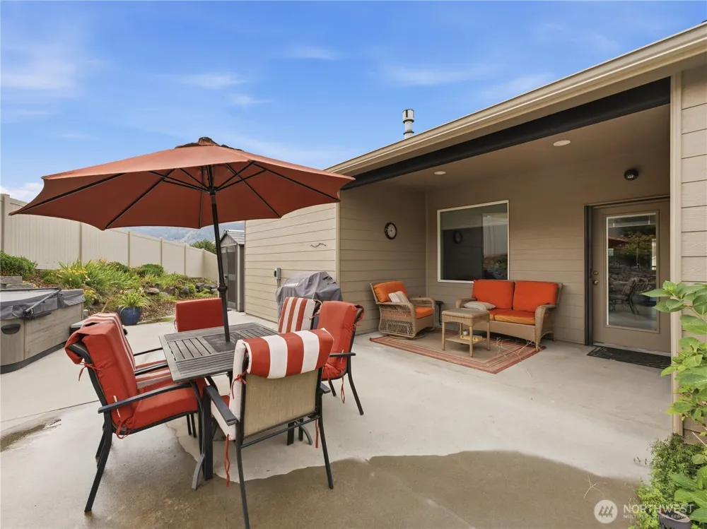 20 Luther Court Malaga, WA 98828