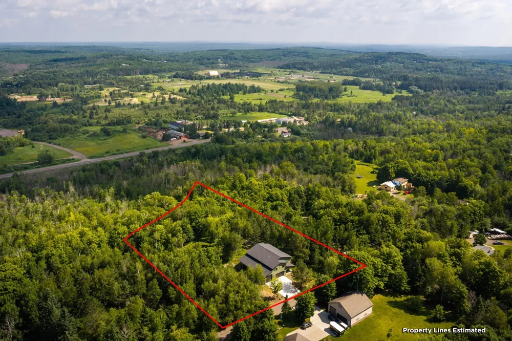 417 Elk Street Duluth, MN 55803