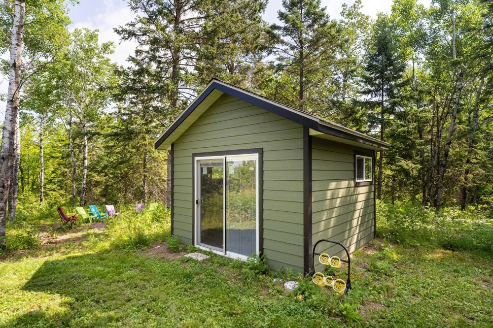 417 Elk Street Duluth, MN 55803