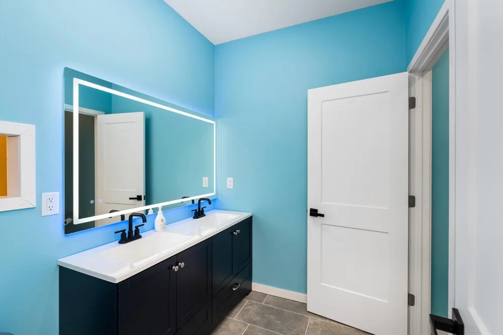 417 Elk Street Duluth, MN 55803