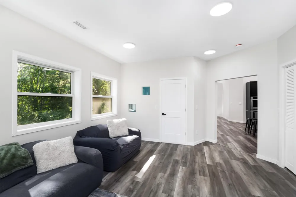 417 Elk Street Duluth, MN 55803