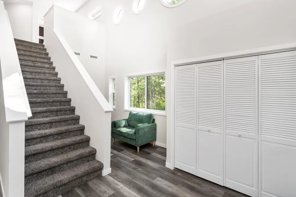 417 Elk Street Duluth, MN 55803