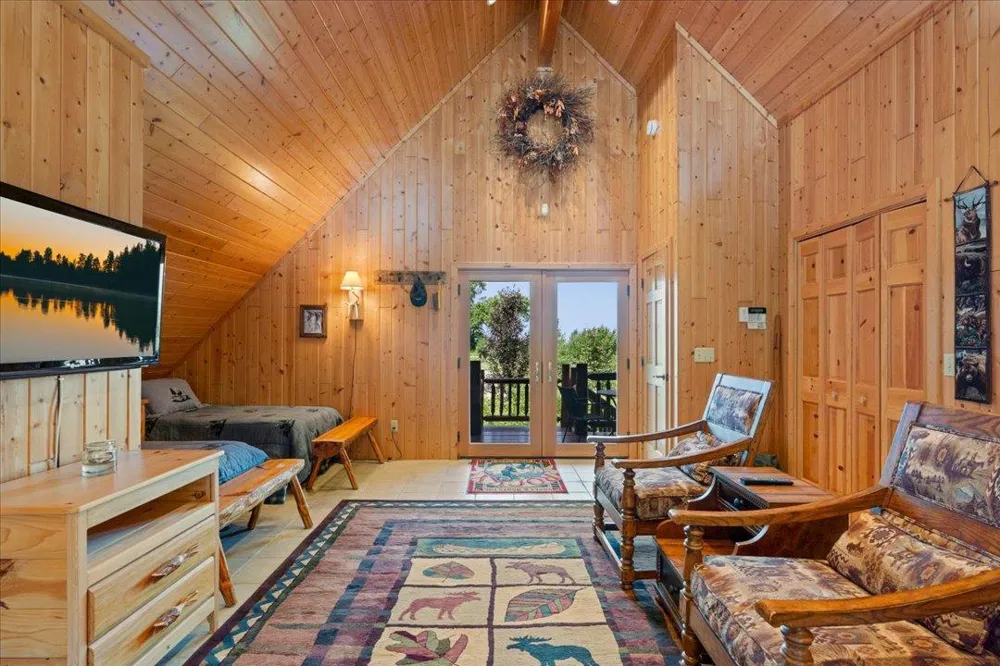 7127 Forestview Road NW Walker, MN 56484