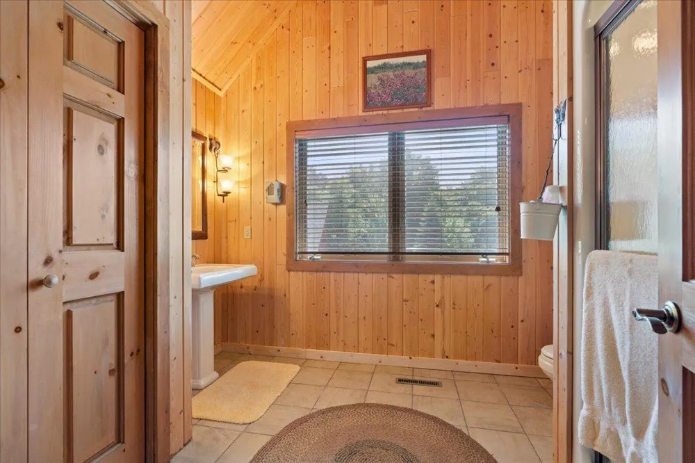 7127 Forestview Road NW Walker, MN 56484