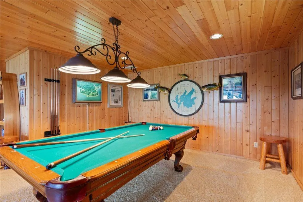 7127 Forestview Road NW Walker, MN 56484