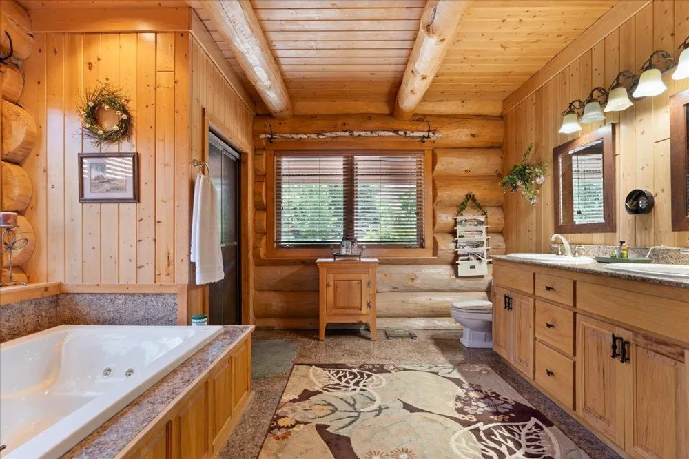 7127 Forestview Road NW Walker, MN 56484