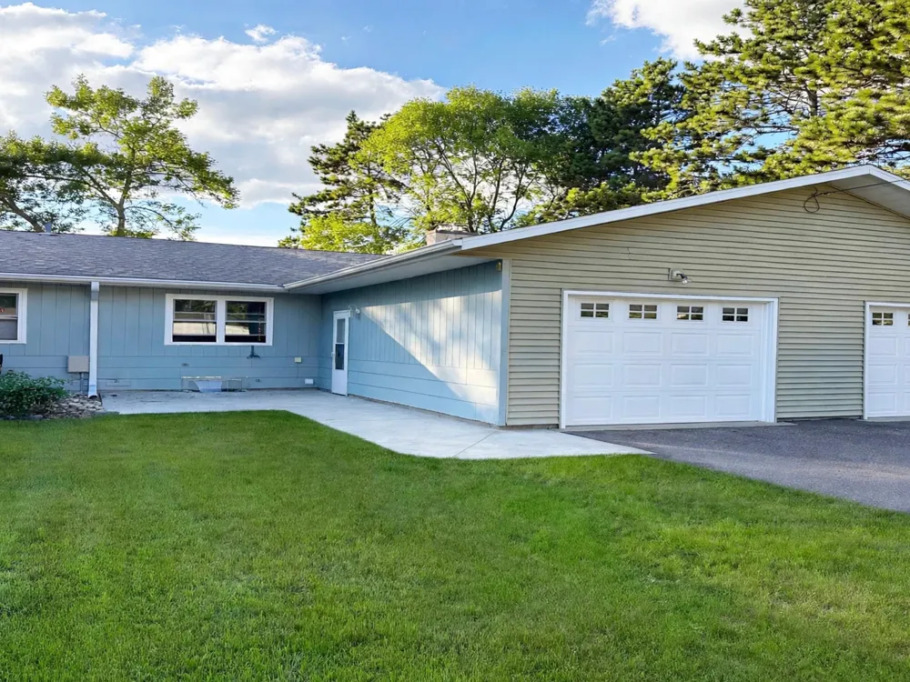 324 Jefferson Avenue Pine River, MN 56474