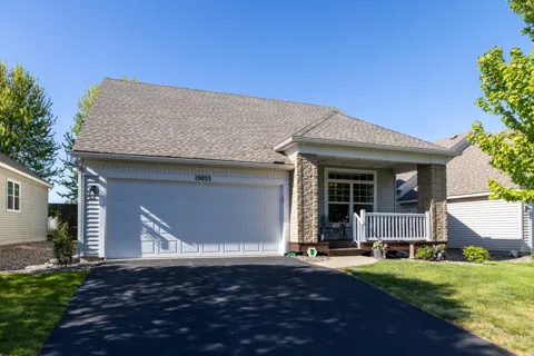 15053 Dutchman Way