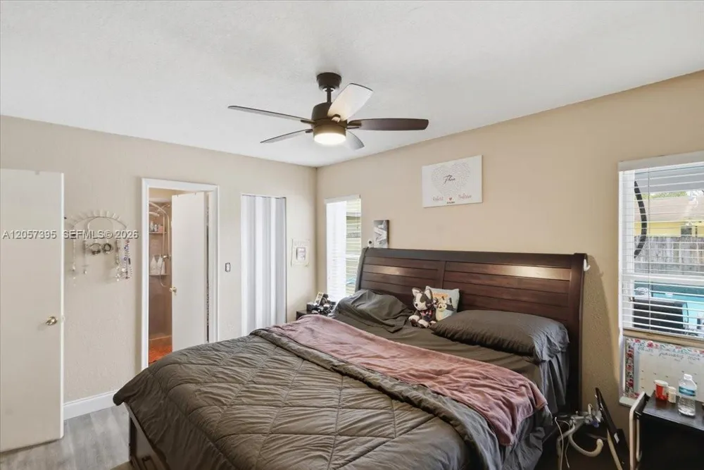 10960 NW 21st St Sunrise, FL 33322