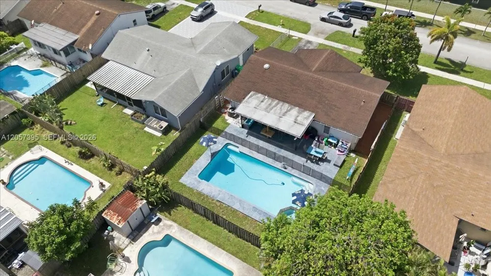 10960 NW 21st St Sunrise, FL 33322