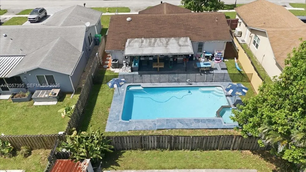 10960 NW 21st St Sunrise, FL 33322