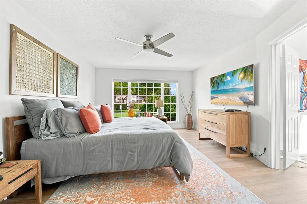 17070 Boca Club Boulevard #1 Boca Raton, FL 33487