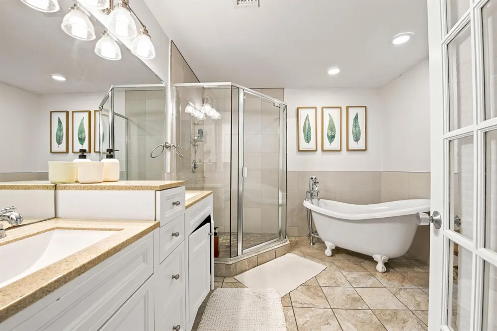 17070 Boca Club Boulevard #1 Boca Raton, FL 33487