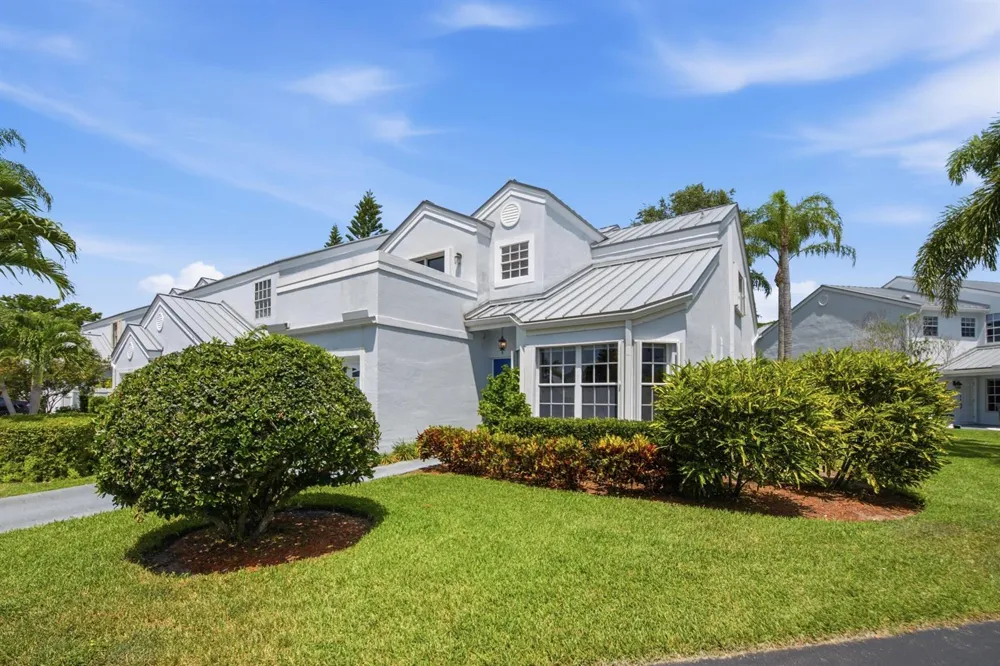 17070 Boca Club Boulevard #1 Boca Raton, FL 33487