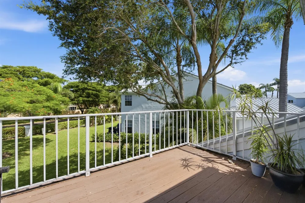 17070 Boca Club Boulevard #1 Boca Raton, FL 33487