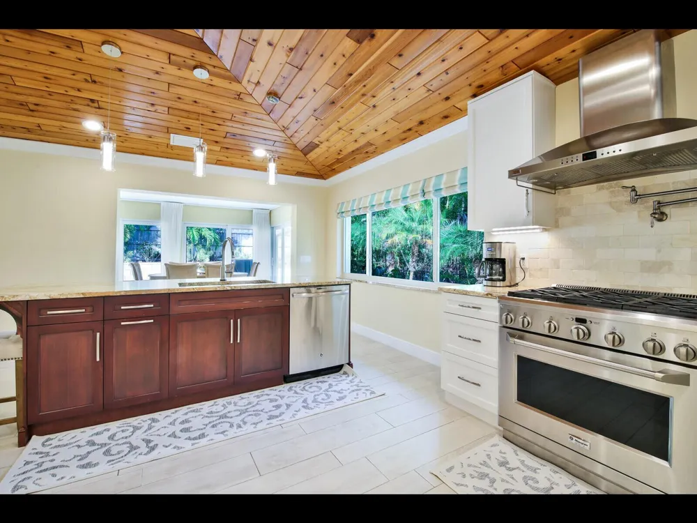 451 LYRA CIRCLE Juno Beach, FL 33408