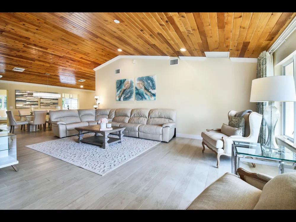 451 LYRA CIRCLE Juno Beach, FL 33408