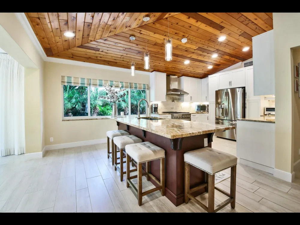 451 LYRA CIRCLE Juno Beach, FL 33408