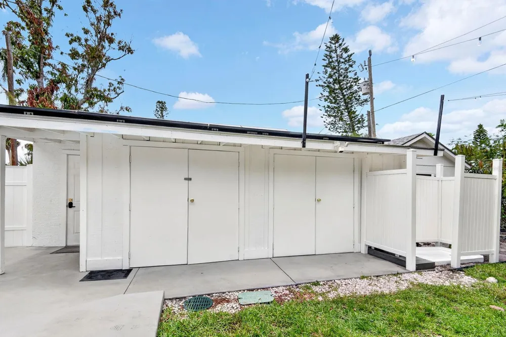 2009 1ST AVENUE E Bradenton, FL 34208