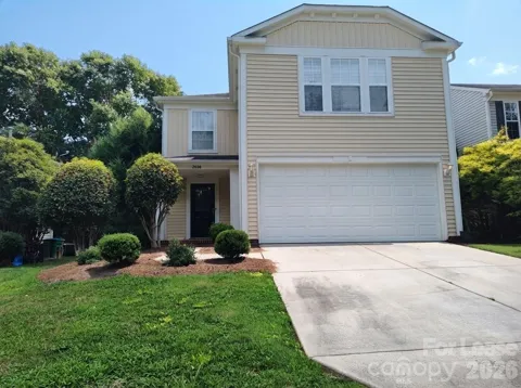 2038 Dunsmore Lane