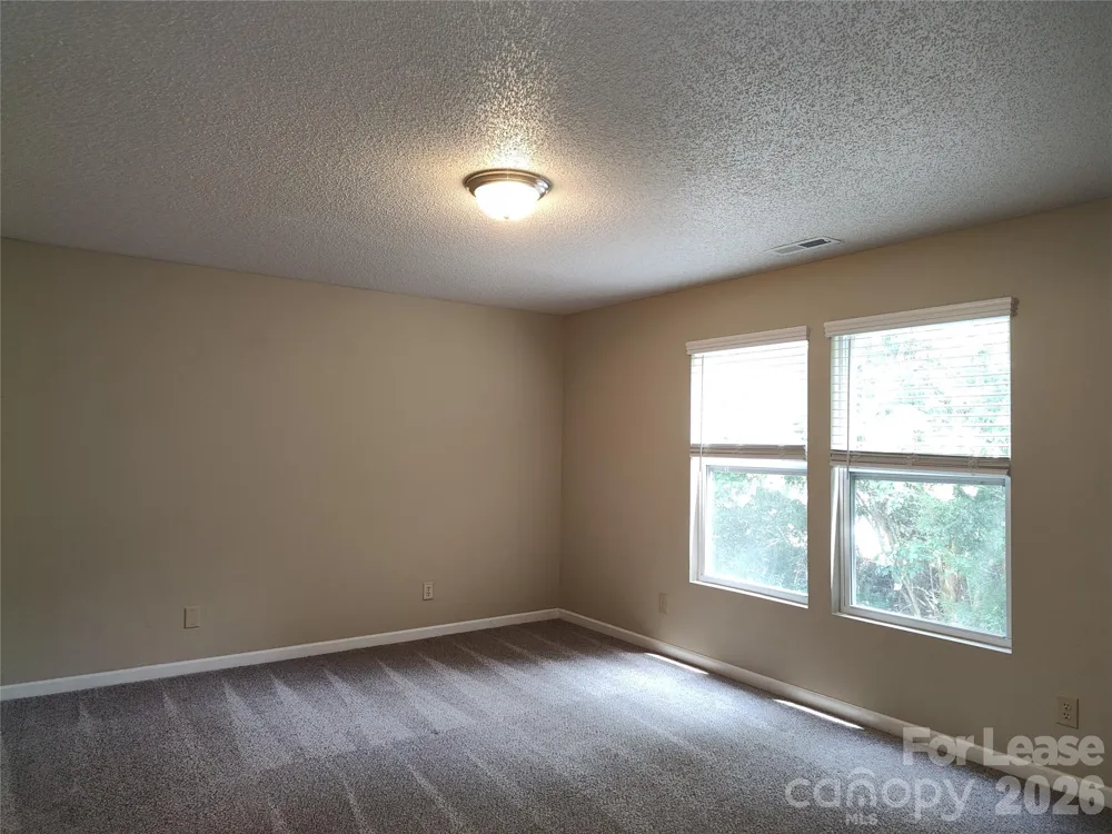 2038 Dunsmore Lane Waxhaw, NC 28173
