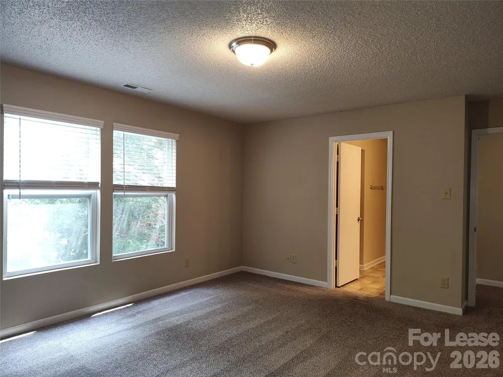 2038 Dunsmore Lane Waxhaw, NC 28173