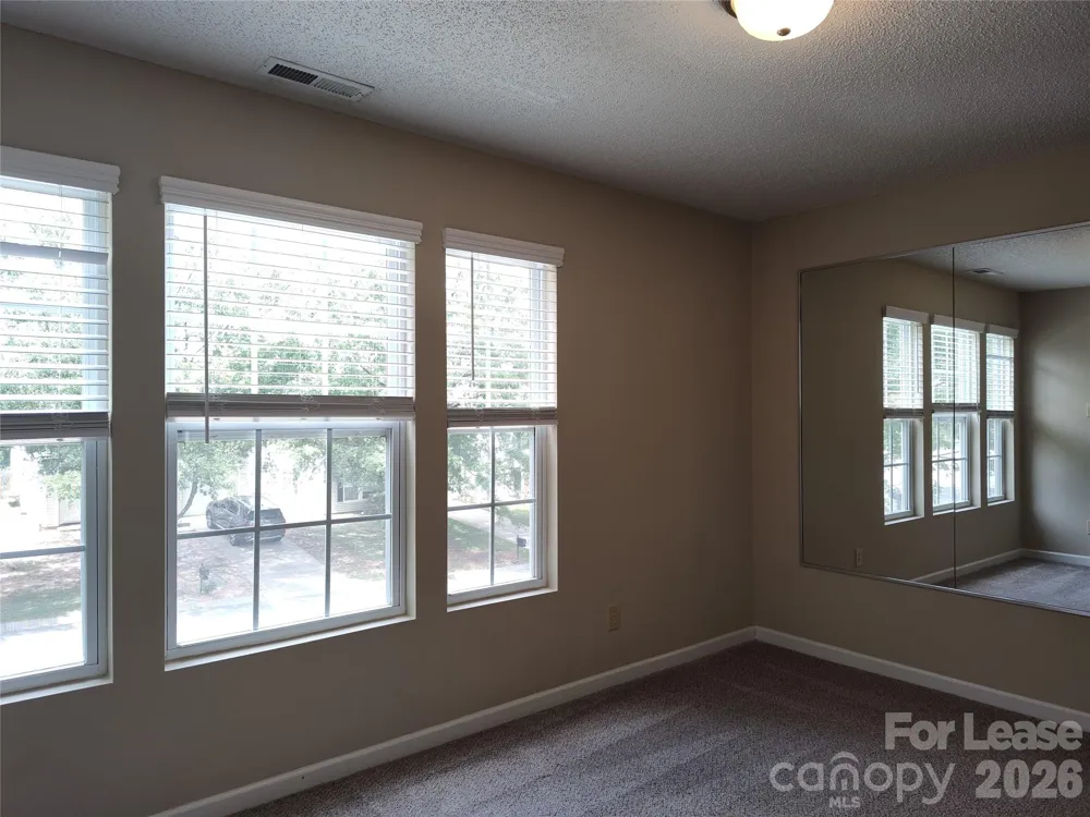 2038 Dunsmore Lane Waxhaw, NC 28173