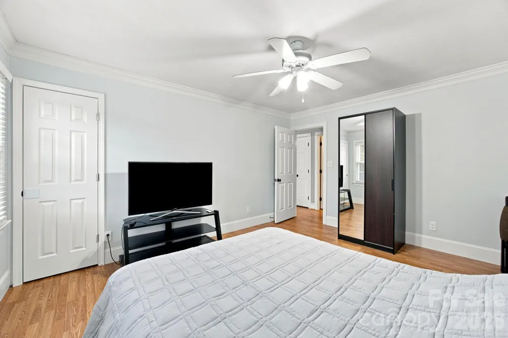 115 Valley Glen Drive Waxhaw, NC 28173