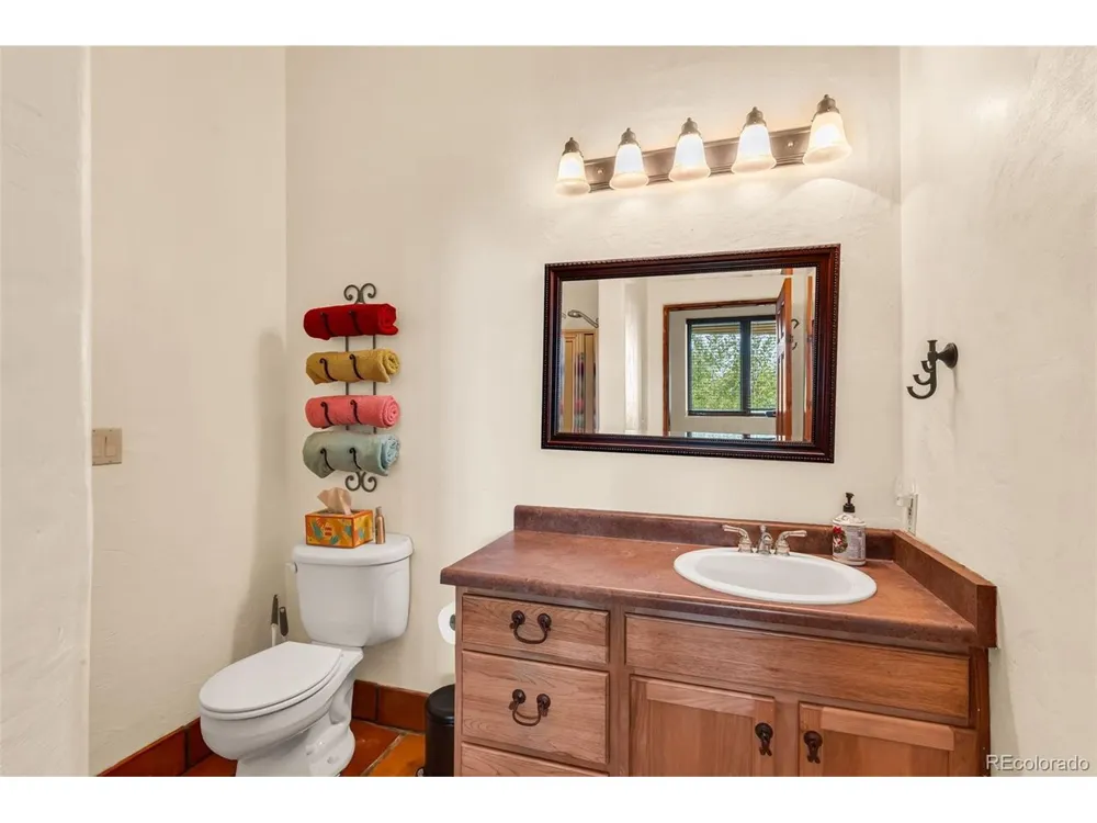 240 Pine Vista Canon City, CO 81212