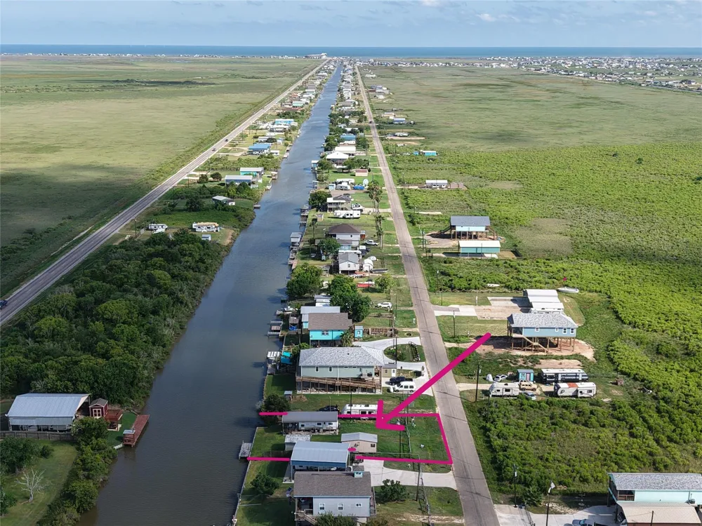 283 County Road 299 Sargent, TX 77414
