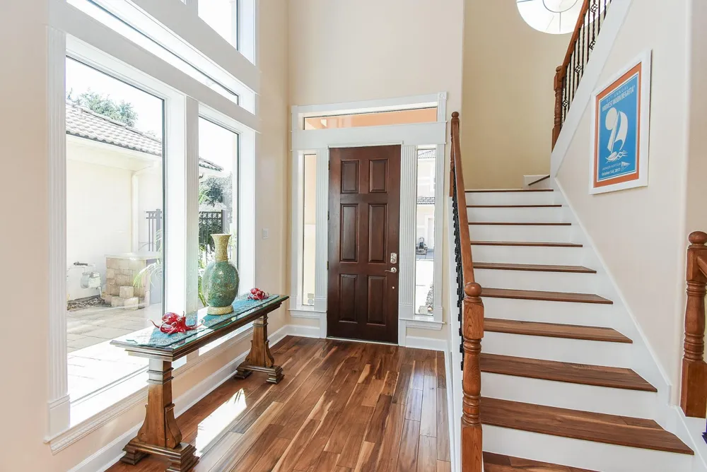 313 Harborside Circle Kemah, TX 77565
