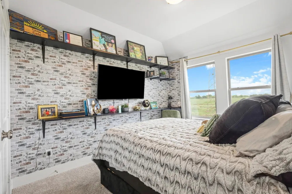 1013 Carnation Drive Crowley, TX 76036